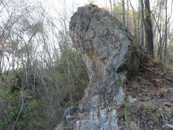 『鶏石（雄）』の画像