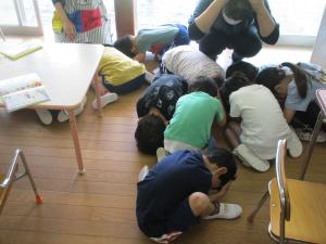 『(2)避難訓練』の画像