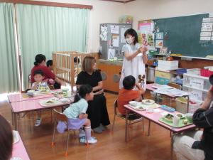 『親子給食(1)』の画像