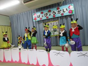 『発表会ひよこ１』の画像