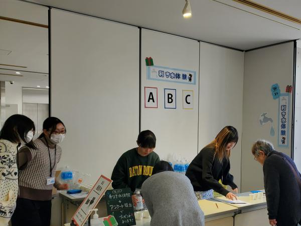 第２回水道カフェ‗利き水の様子３