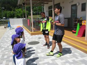サッカー5-0